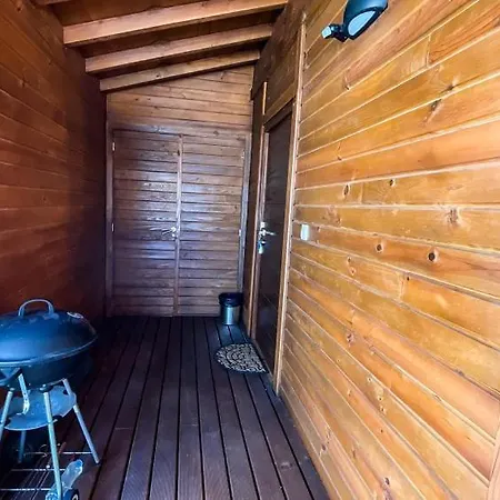 Bungalow T2 Com Piscina Privada A 5 Minutos Do Centro Do Geres - Retiro Dos Barbosas Vakantiehuis *