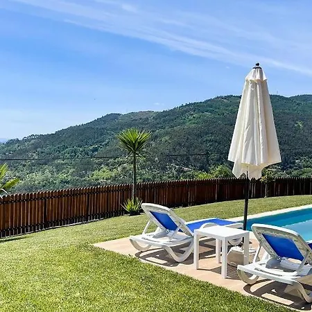 Vakantiehuis Bungalow T2 Com Piscina Privada A 5 Minutos Do Centro Do Geres - Retiro Dos Barbosas *