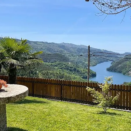 Bungalow T2 Com Piscina Privada A 5 Minutos Do Centro Do Geres - Retiro Dos Barbosas Vakantiehuis