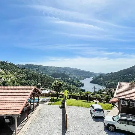 Bungalow T2 Com Piscina Privada A 5 Minutos Do Centro Do Geres - Retiro Dos Barbosas Vakantiehuis